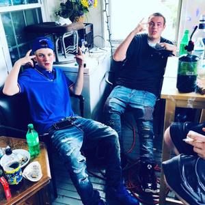 Meet your Posher, Hayden